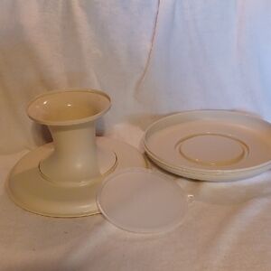 Cream Tupperware Serve It All Set Chip And Dip Cake Stand Ect.
